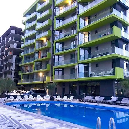 Апартаменты Apartament Mamaia Nord Нэводари Экстерьер фото